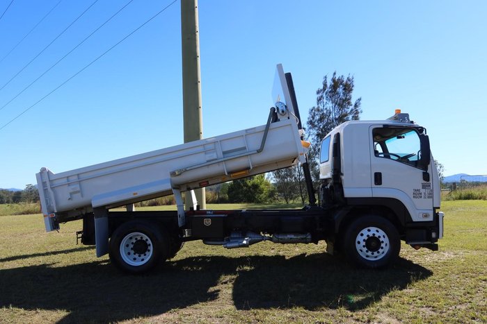 2014 Isuzu F Series FVR 1000