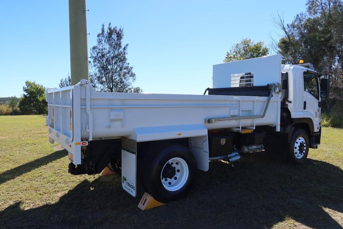 2014 Isuzu F Series FVR 1000