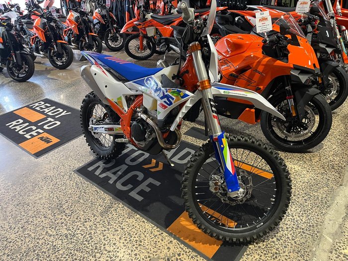 2026 KTM 350 EXC-F Six Days EXC-F Orange