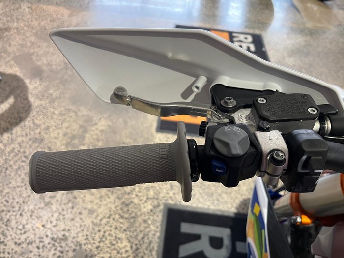 2026 KTM 350 EXC-F Six Days EXC-F Orange