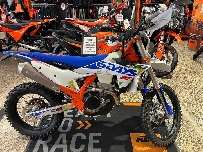 2026 KTM 350 EXC-F Six Days EXC-F Orange
