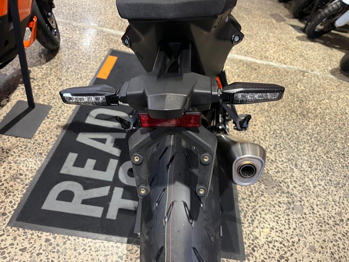 2026 KTM 1390 Super Duke R EVO Super Duke Black