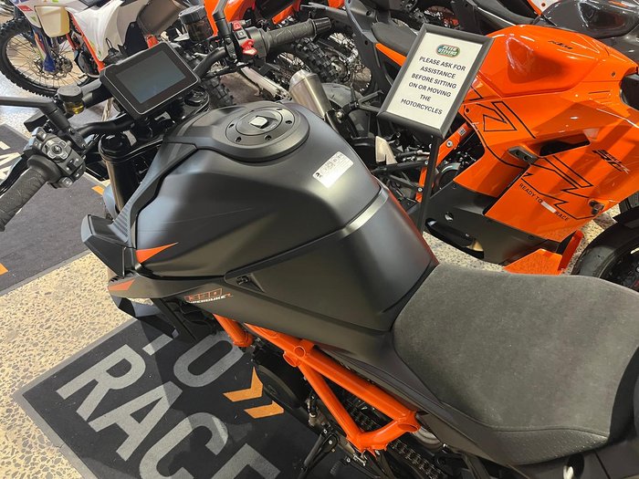 2026 KTM 1390 Super Duke R EVO Super Duke Black