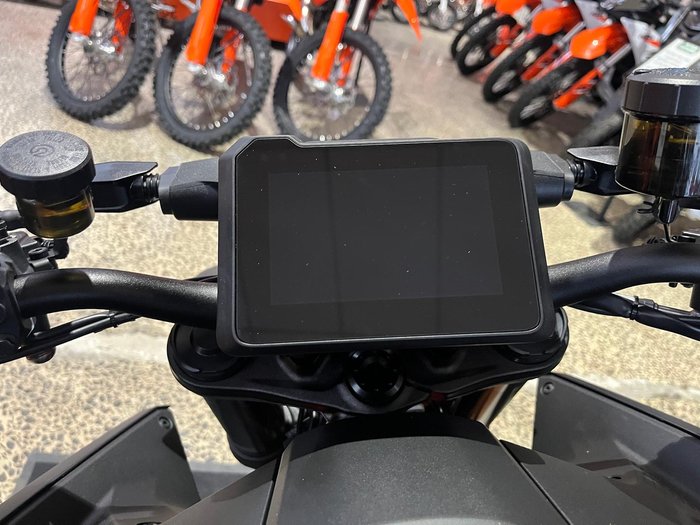 2026 KTM 1390 Super Duke R EVO Super Duke Black