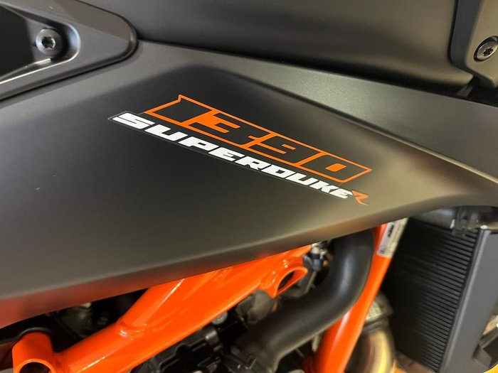 2026 KTM 1390 Super Duke R EVO Super Duke Black