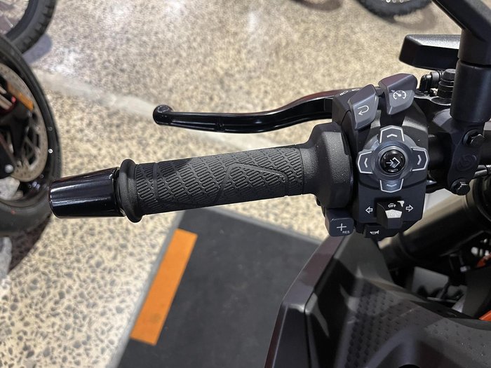 2026 KTM 1390 Super Duke R EVO Super Duke Black