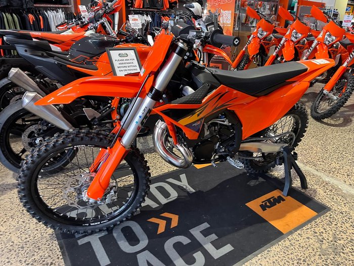 2026 KTM 250 SX SX Orange