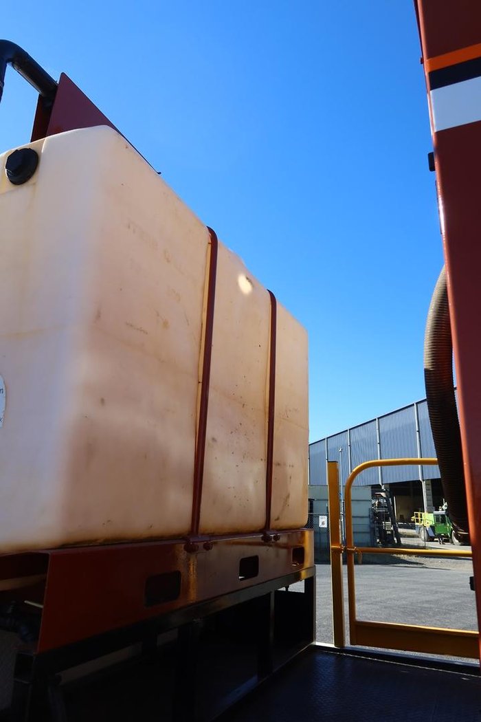 2013 Fuso Fighter 1424