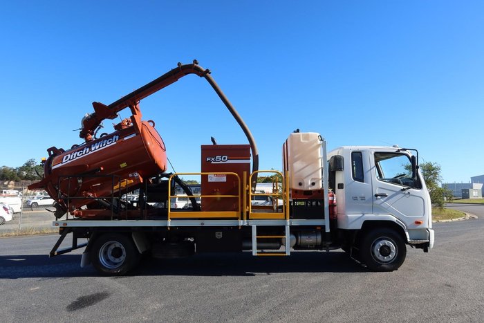2013 Fuso Fighter 1424