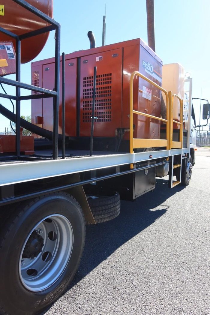 2013 Fuso Fighter 1424