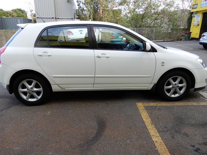 2006 Toyota Corolla Ascent ZZE122R Glacier White
