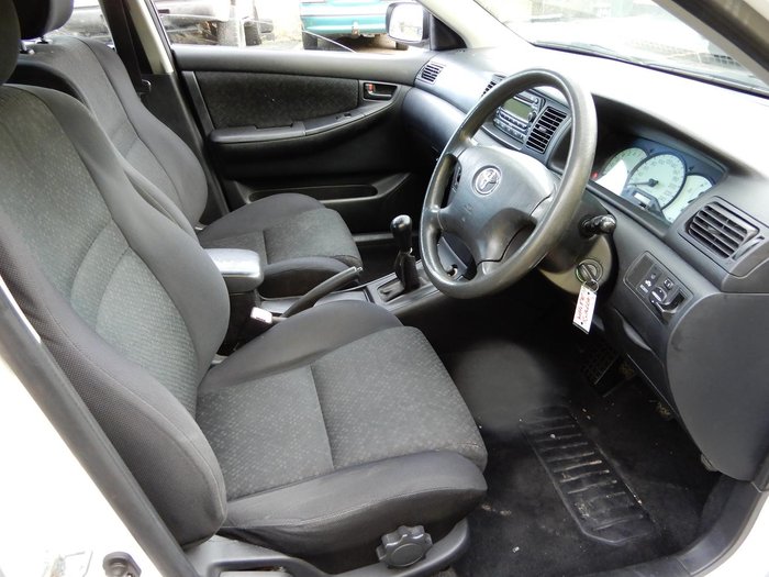 2006 Toyota Corolla Ascent ZZE122R Glacier White
