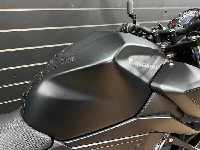 2021 Kawasaki 2021 Kawasaki 400CC Z400 SPORTS Green