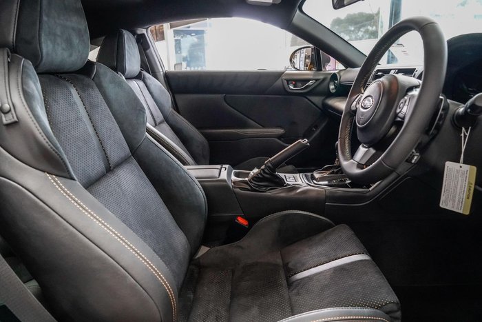2025 Subaru BRZ tS Kiiro