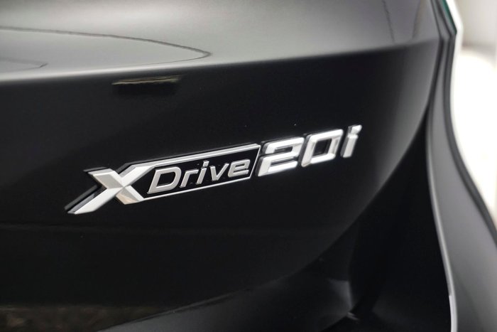 2025 BMW X1 xDrive20i