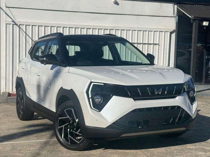 2026 Mahindra XUV3XO