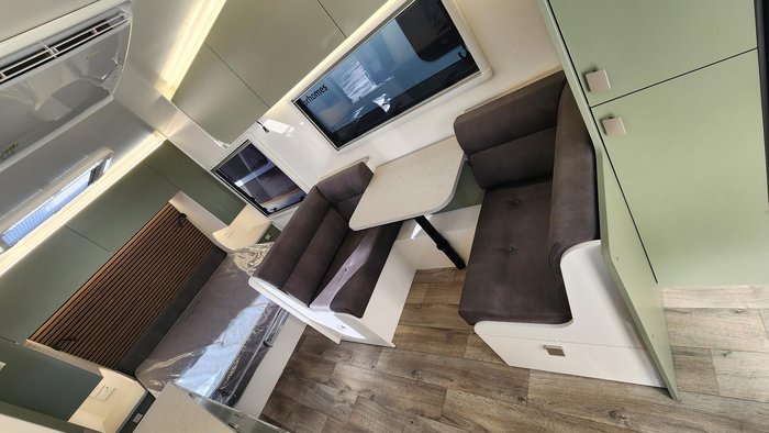 2025 New Age Caravans Mr19 Couples My26