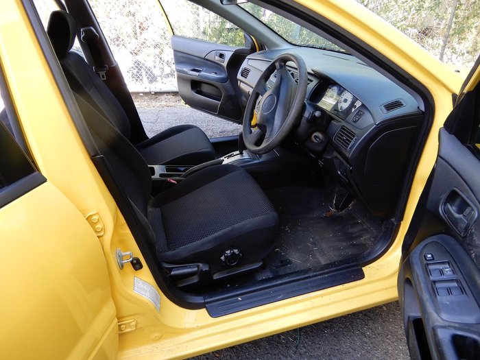 2007 Mitsubishi Lancer ES CH MY07 Yellow Solid