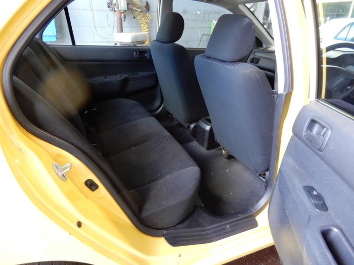 2007 Mitsubishi Lancer ES CH MY07 Yellow Solid