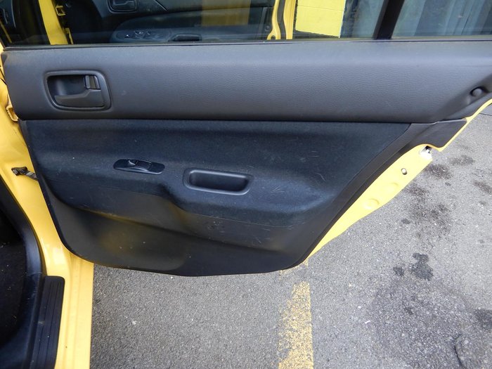 2007 Mitsubishi Lancer ES CH MY07 Yellow Solid