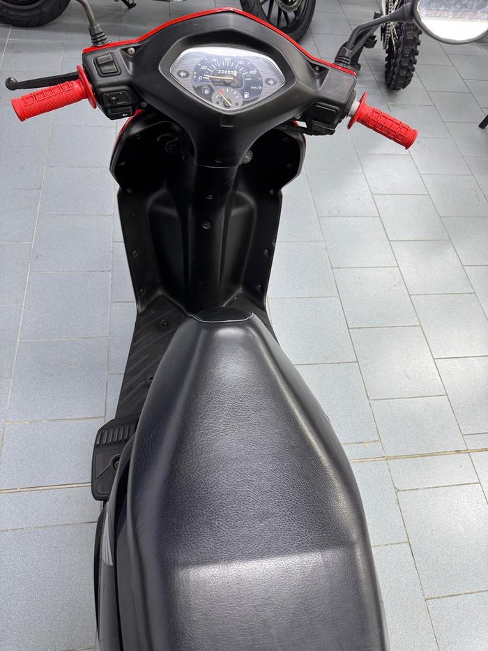 2011 Honda Lead 100 (SCV100) Lead Red