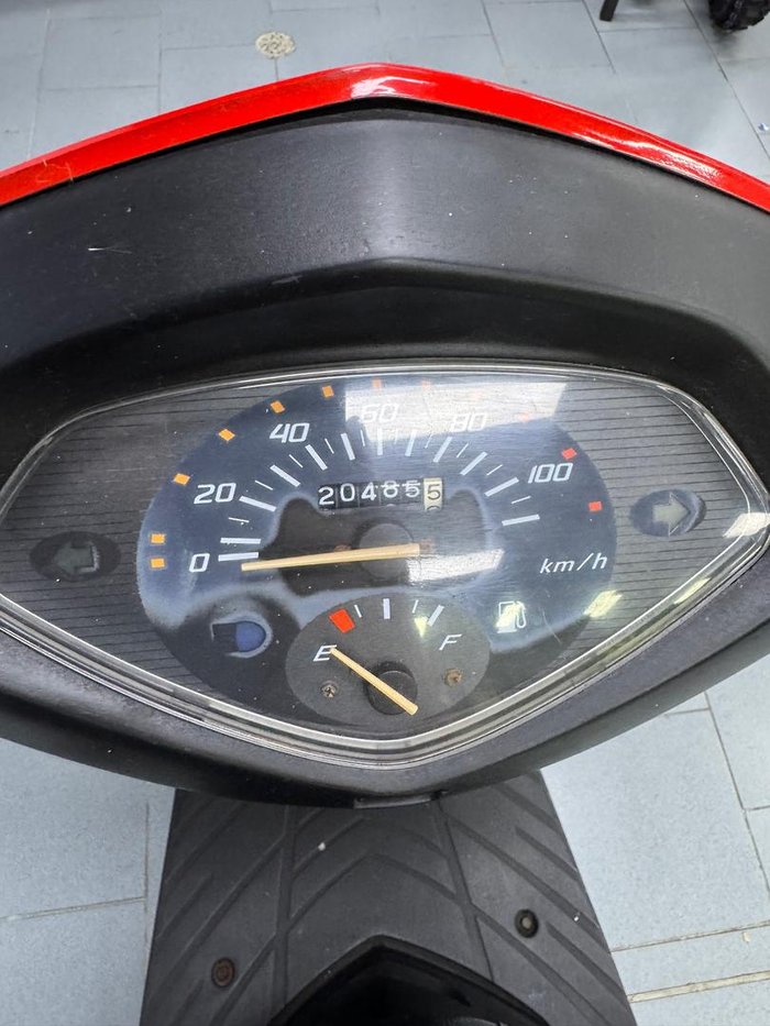 2011 Honda Lead 100 (SCV100) Lead Red