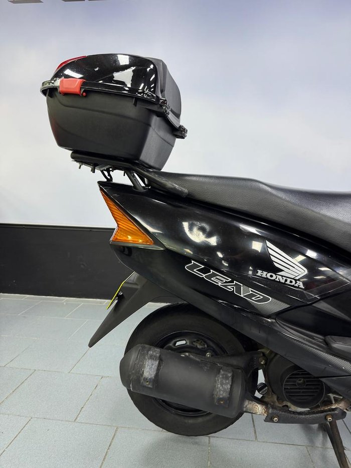 2011 Honda Lead 100 (SCV100) Lead Red