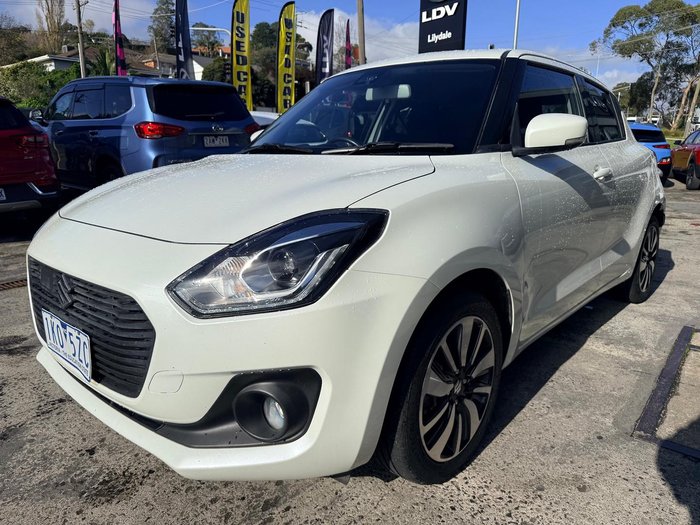 2017 Suzuki Swift GLX Turbo