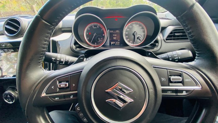 2017 Suzuki Swift GLX Turbo