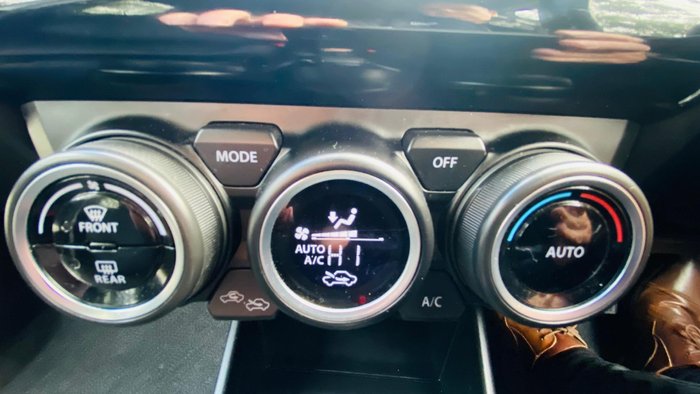 2017 Suzuki Swift GLX Turbo