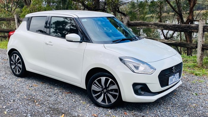 2017 Suzuki Swift GLX Turbo