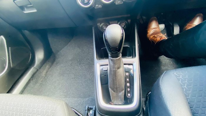 2017 Suzuki Swift GLX Turbo