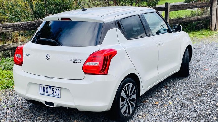 2017 Suzuki Swift GLX Turbo