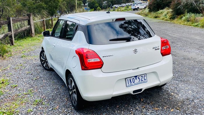 2017 Suzuki Swift GLX Turbo