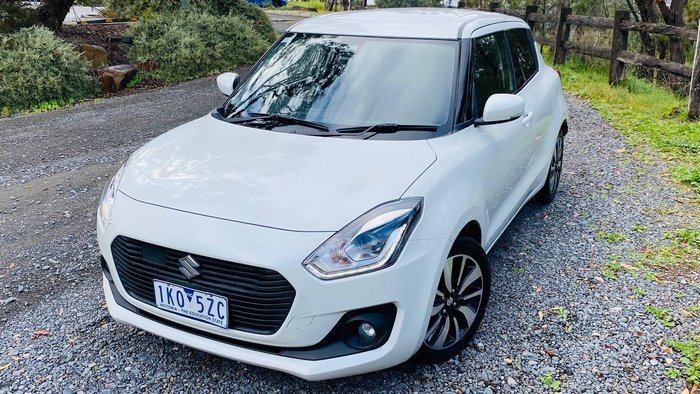 2017 Suzuki Swift GLX Turbo