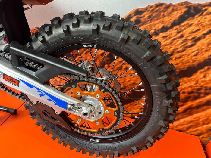 2026 KTM 450 EXC-F Six Days EXC-F Orange