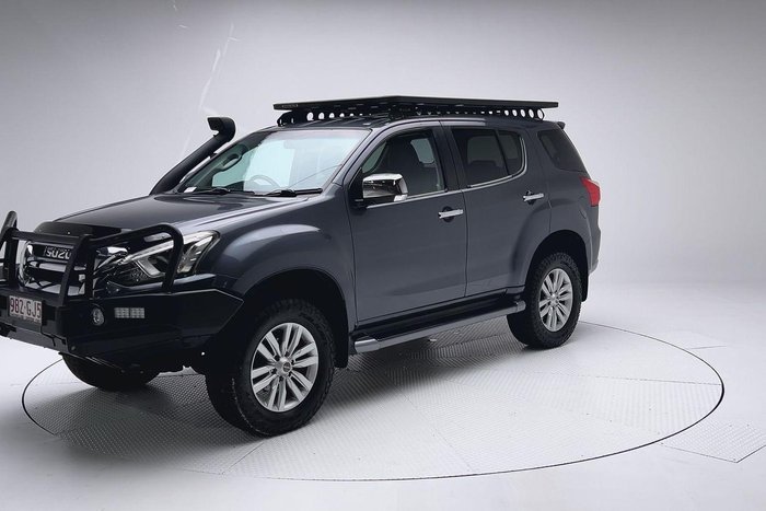 2018 Isuzu MU-X LS-T