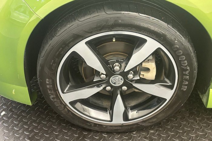 2016 Holden Commodore SV6 Black