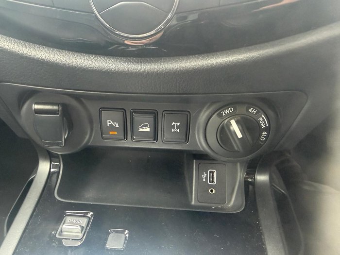 2023 Nissan Navara PRO-4X