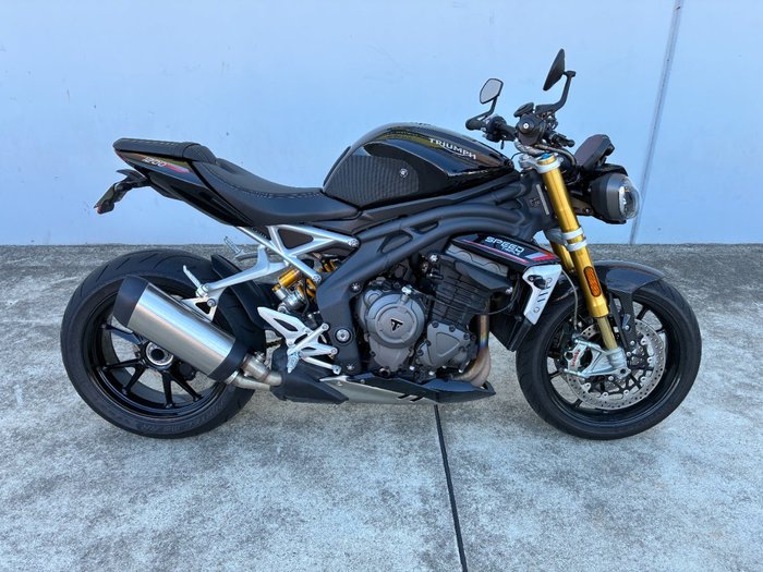 2021 Triumph SPEED TRIPLE 1200 RS Black