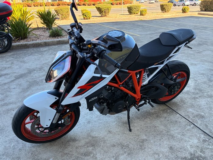 2018 Ktm 1290 SUPER DUKE GT White