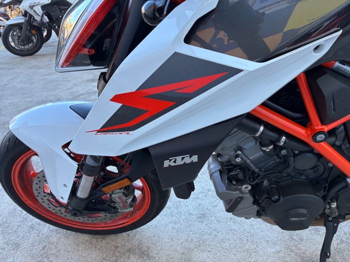 2018 Ktm 1290 SUPER DUKE GT White