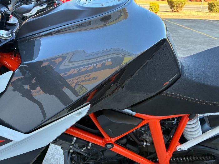 2018 Ktm 1290 SUPER DUKE GT White