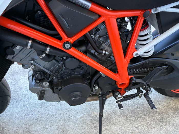 2018 Ktm 1290 SUPER DUKE GT White
