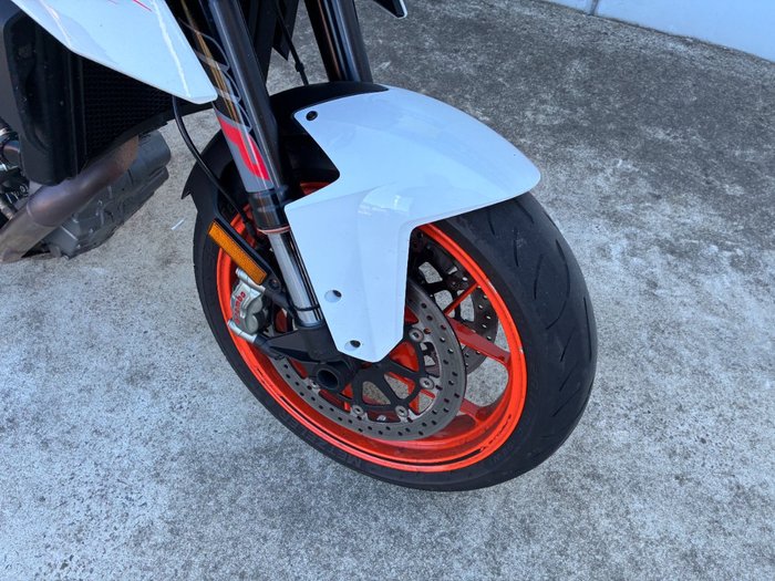 2018 Ktm 1290 SUPER DUKE GT White