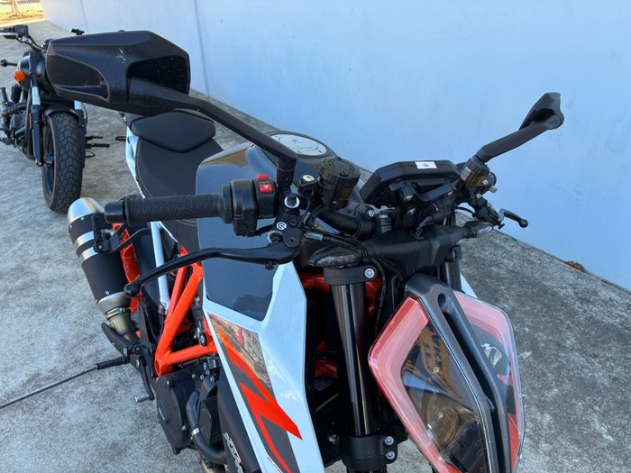 2018 Ktm 1290 SUPER DUKE GT White