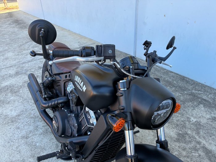 2023 Indian SCOUT BOBBER BLACK SMOKE