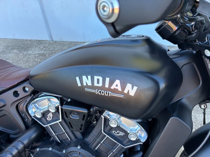 2023 Indian SCOUT BOBBER BLACK SMOKE