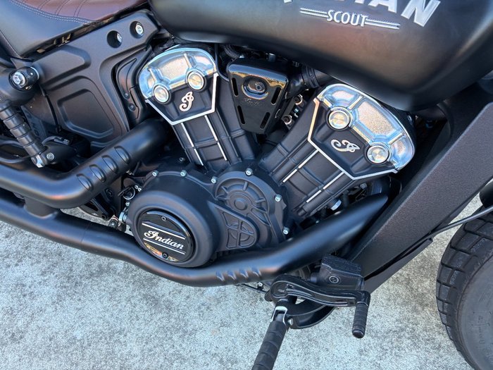 2023 Indian SCOUT BOBBER BLACK SMOKE