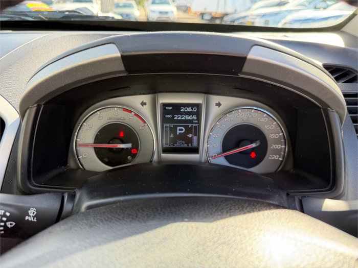 2014 ISUZU MU-X LS-T (4x4)